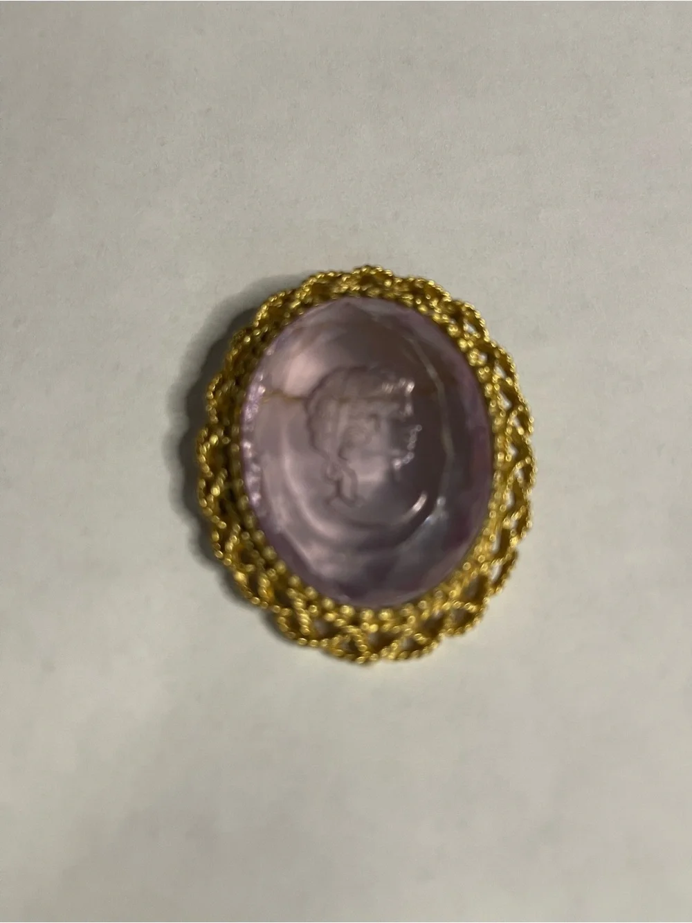 vintage light lavender intaglio crystal glass cameo brooch gold plated frame